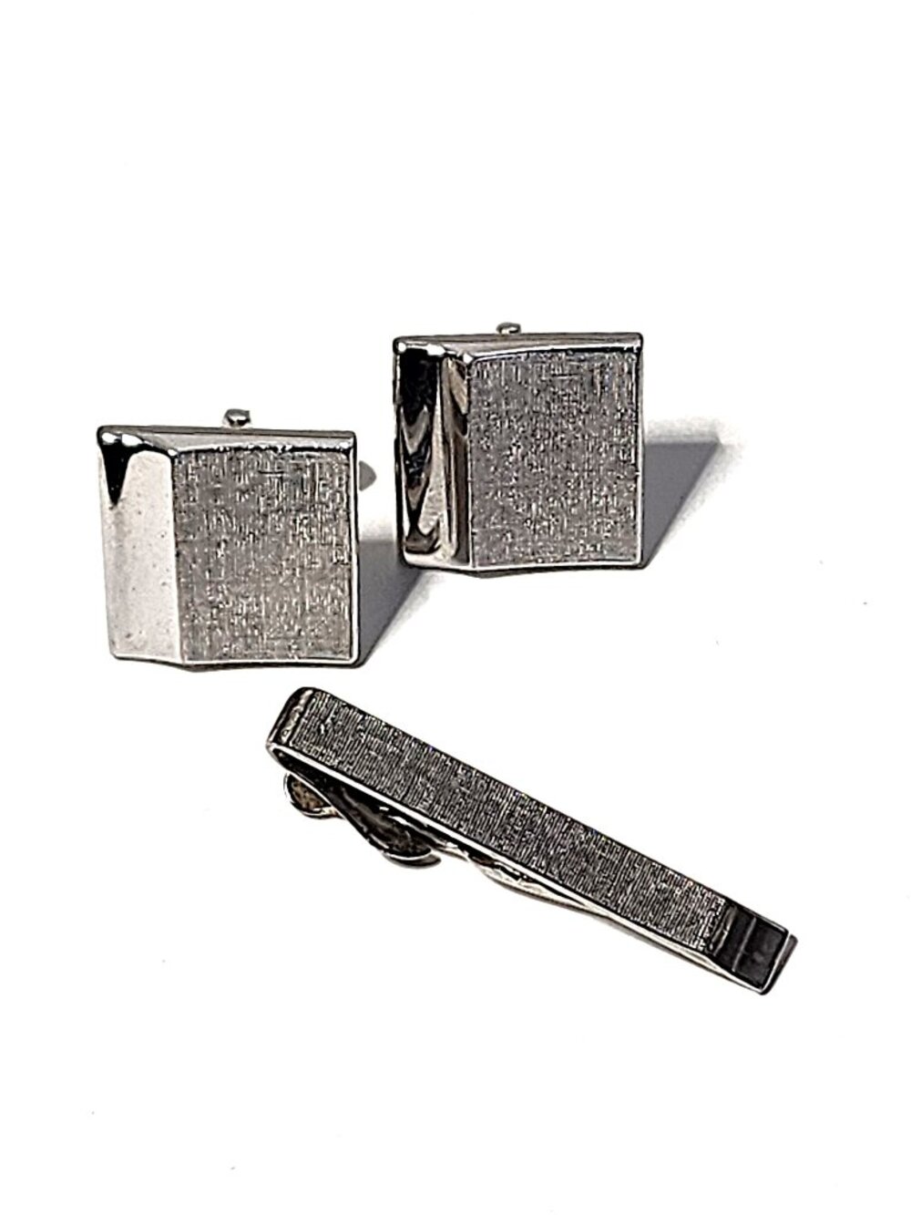 Swank silver square cufflinks & tie bar